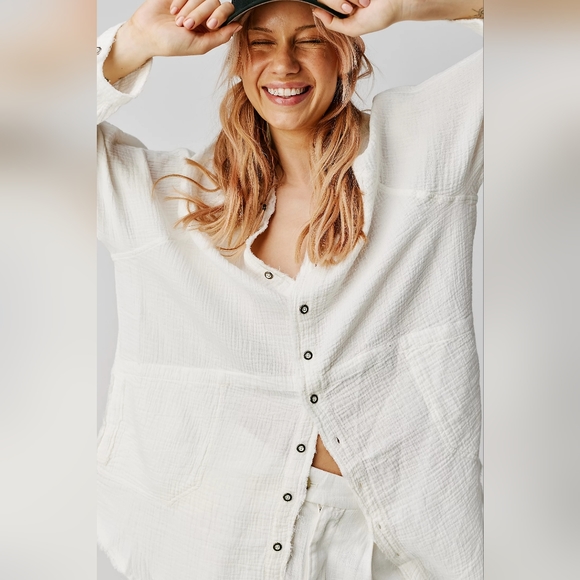 SOLD- NWT- Free People Summer Daydream V-Neck Babydoll Shirtdress. - Picture 2 of 11